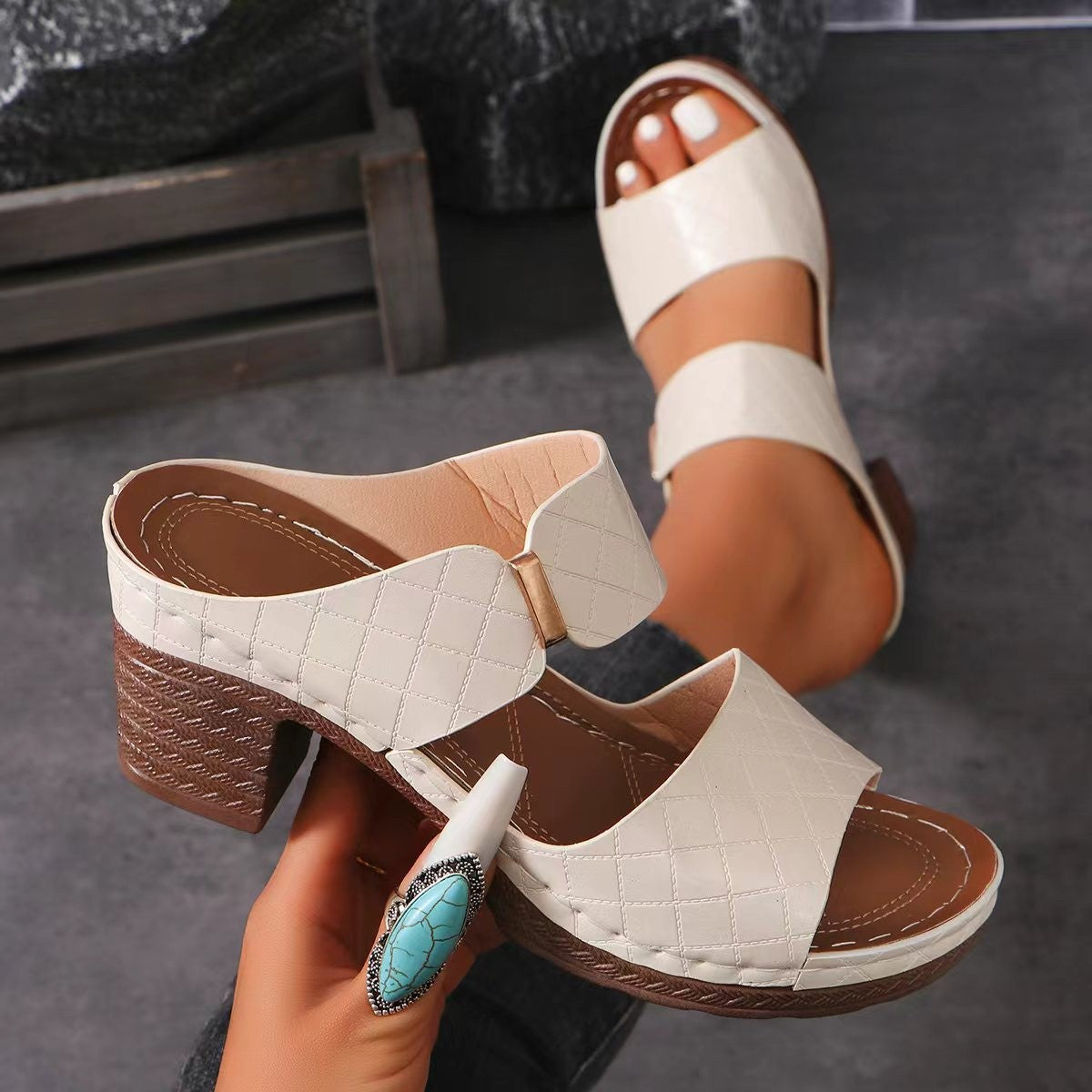 Women's Peep-Toe Chunky Heel Sandals